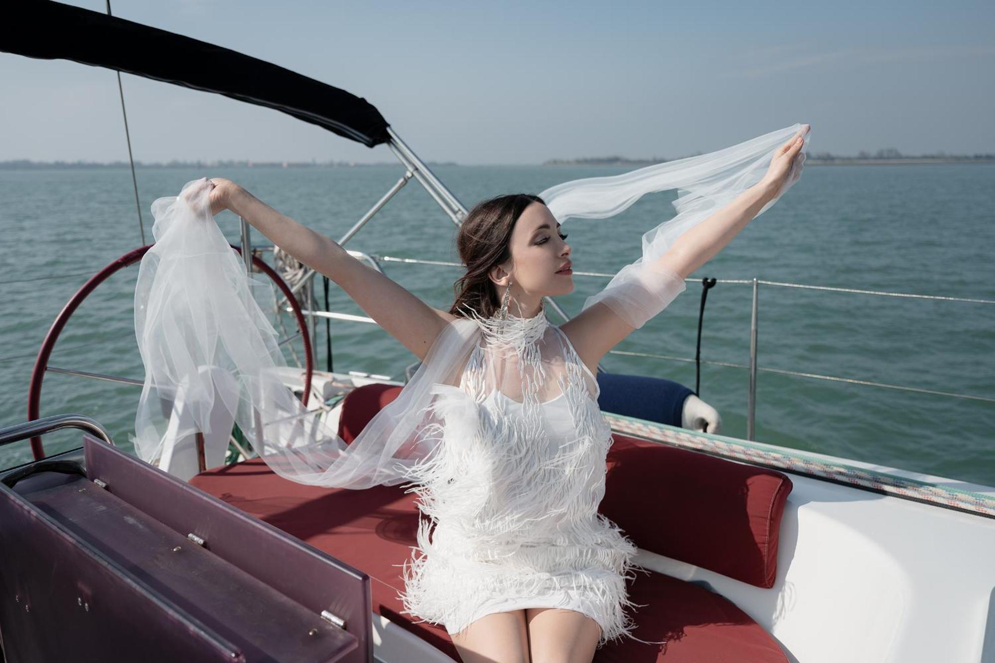Boat Tour With Aperitif And Music Included On A Sailing Boat Venice